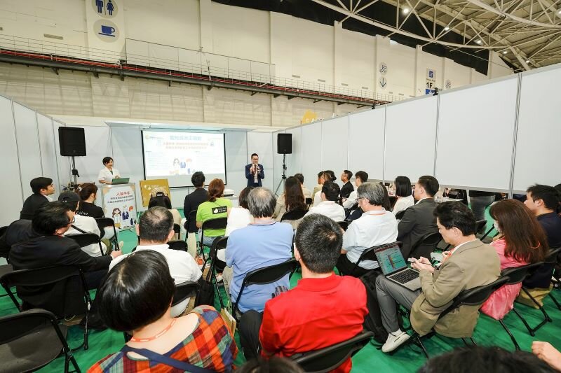寵物長照館於9/12上午舉辦開幕式，邀請產官學研以及各方民間團體共襄盛舉。