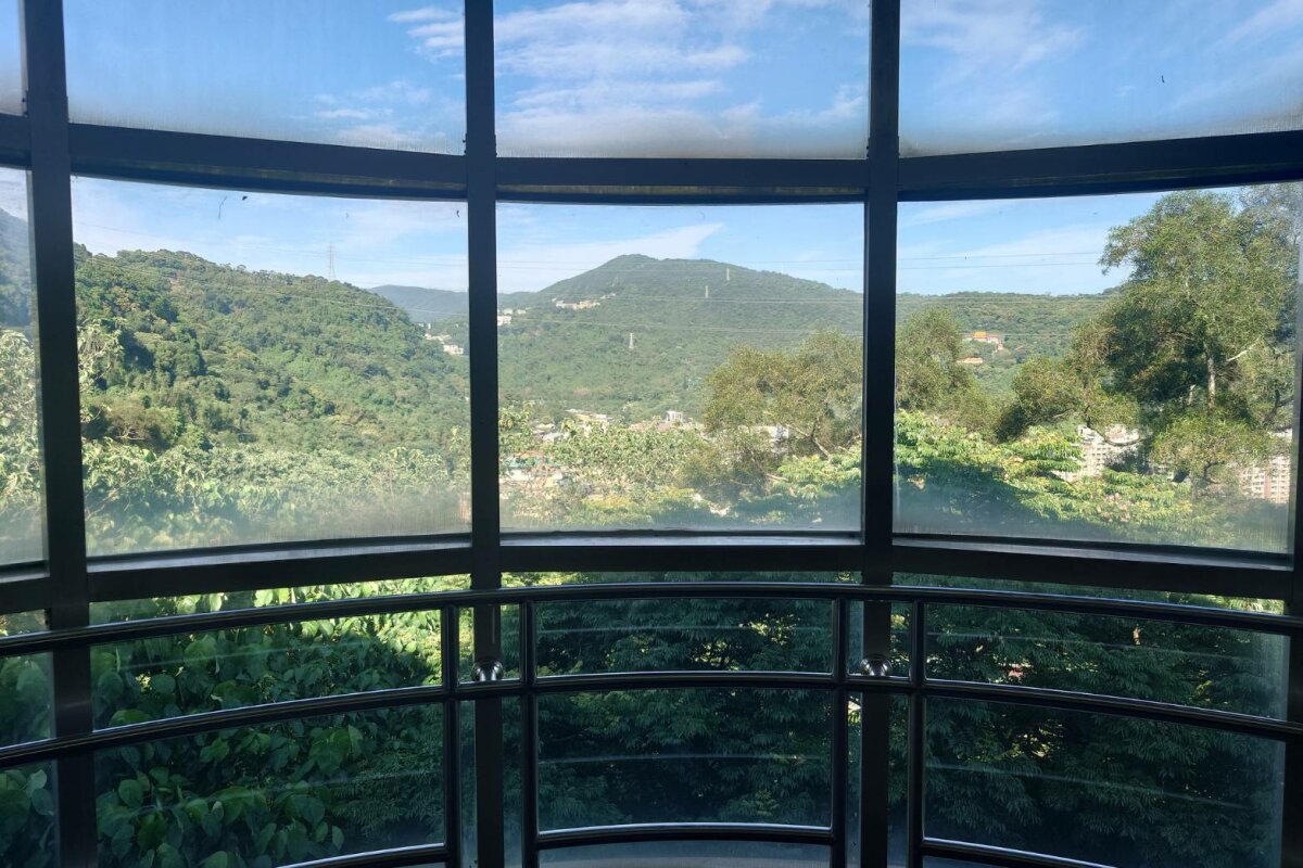 位在陽明山的至善老人安養護中心，處處有山景，環境清幽。（攝影/王雪玲）