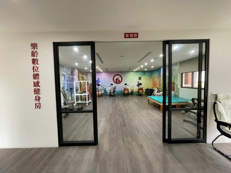 三信瓊瑤設置數位體感健身房。（圖_戴淨妍）
