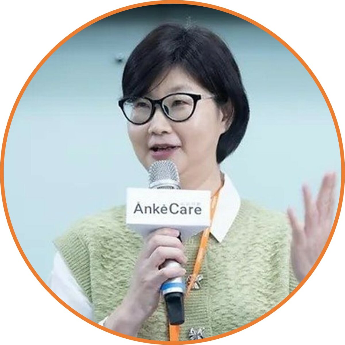 ReU Living營運長Estee Tan，採用「混合式模式」，將高齡住宅與飯店式服務結合。