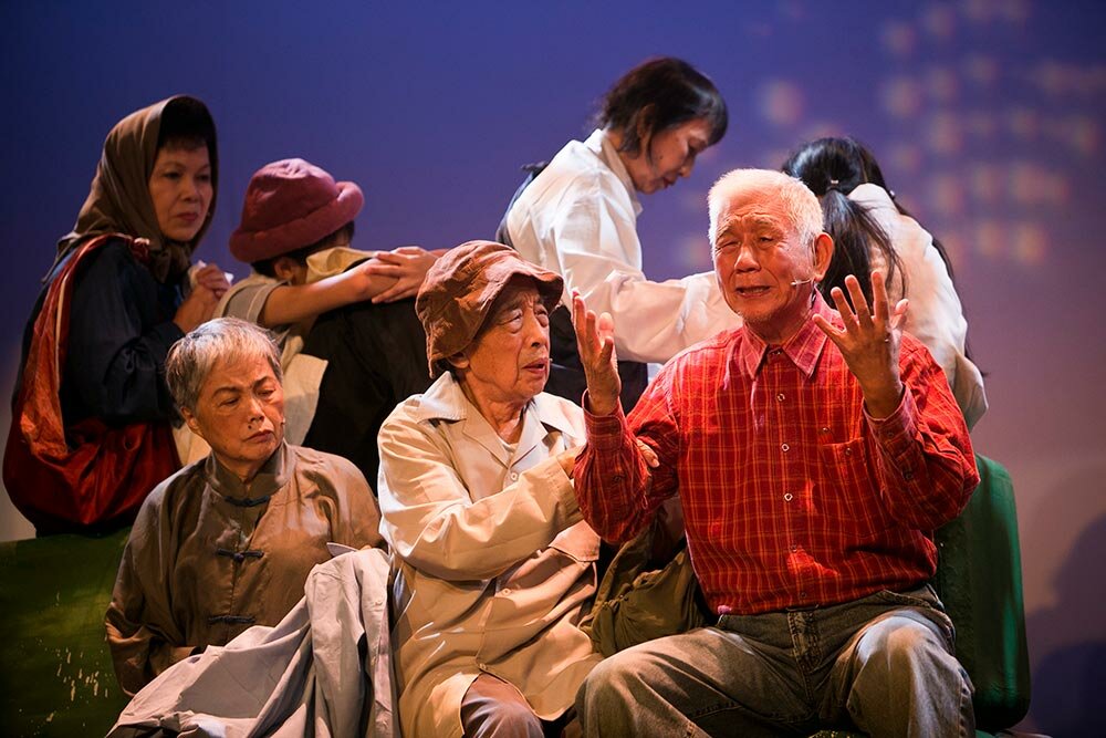 長者藉由劇場形式，演出自己的生命故事。(圖片來源/新光人壽慈善基金會)