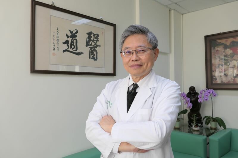 中國醫藥大學北港附設醫院院長吳錫金醫師