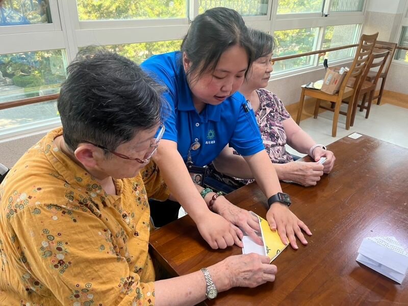 青松健康從薪資門檻、職涯階梯 到團隊績效，分層管理提升績效。(圖片來源/青松健康)