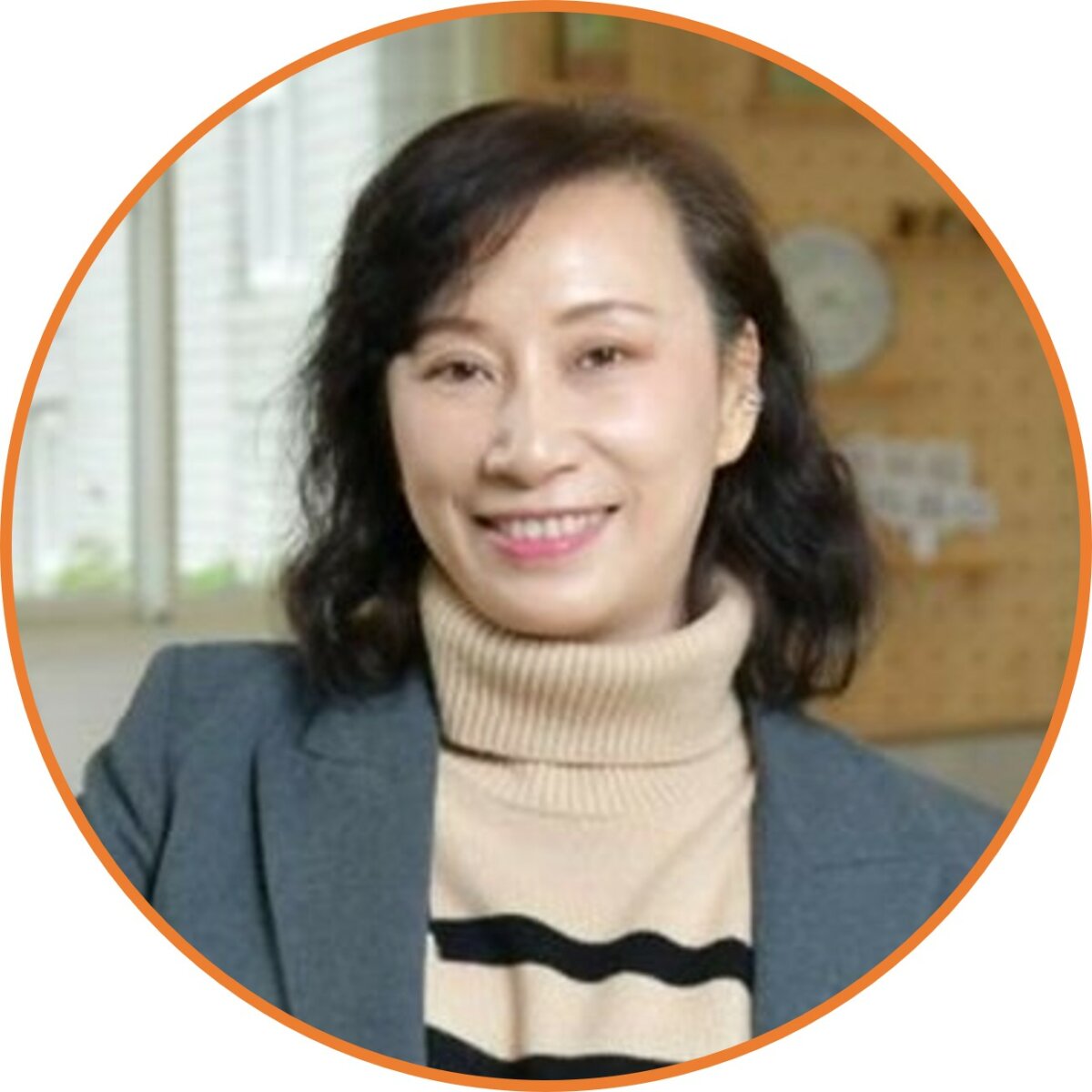 老五老基金會執行長游麗裡