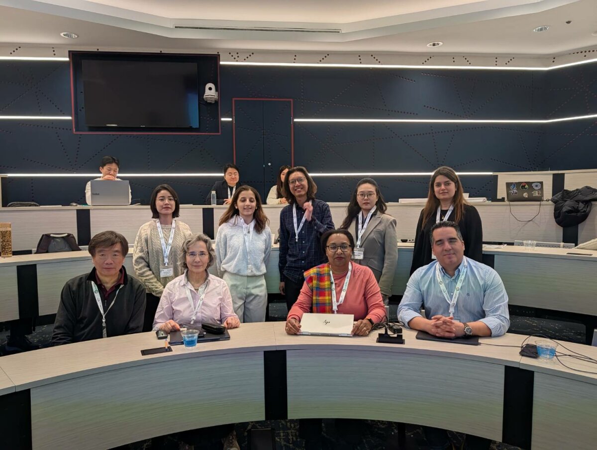 ISG第一屆Student Paper Contest，高雄醫學大學莊馥榕（後排左一）贏得首獎。（圖片來源／徐業良）