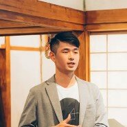 顏鈺杰，邁向第三人生有限公司創辦人，國立中正大學社會福利研究所畢業、國立中正大學成人及繼續教育博士生