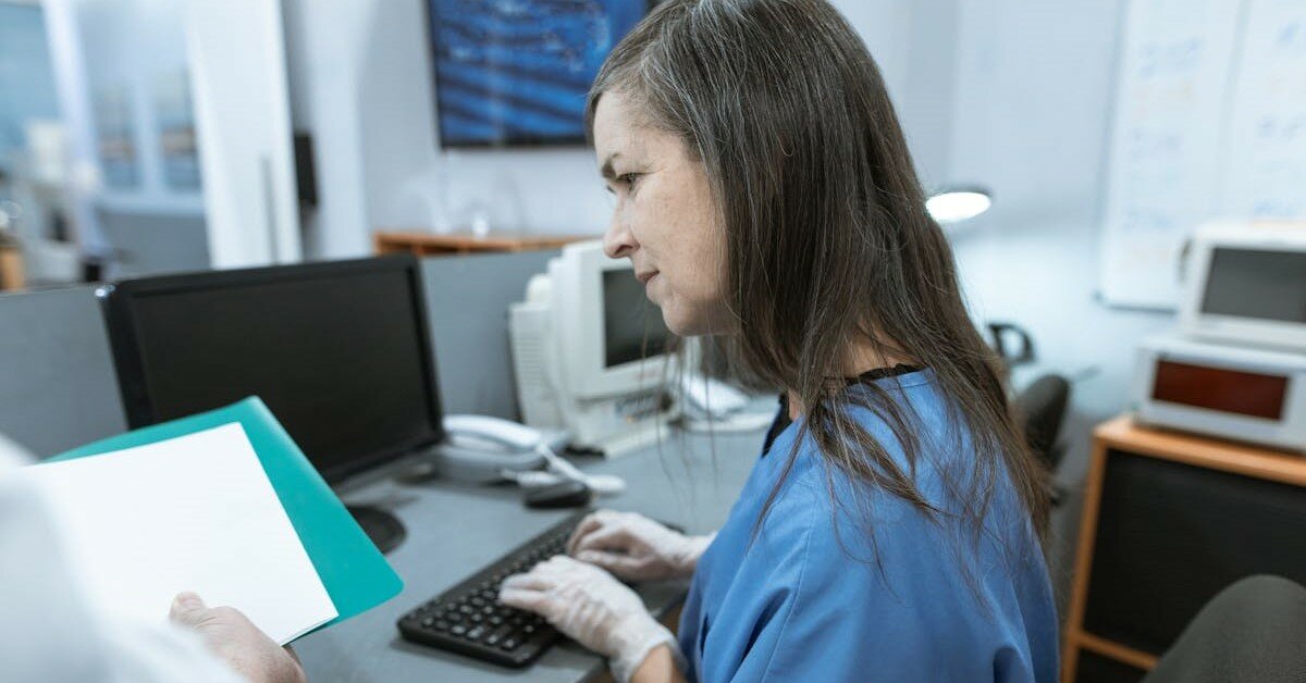 【洪莉茜專欄】任務分流之外 長照體系更需要看見的關鍵節點：居家督導