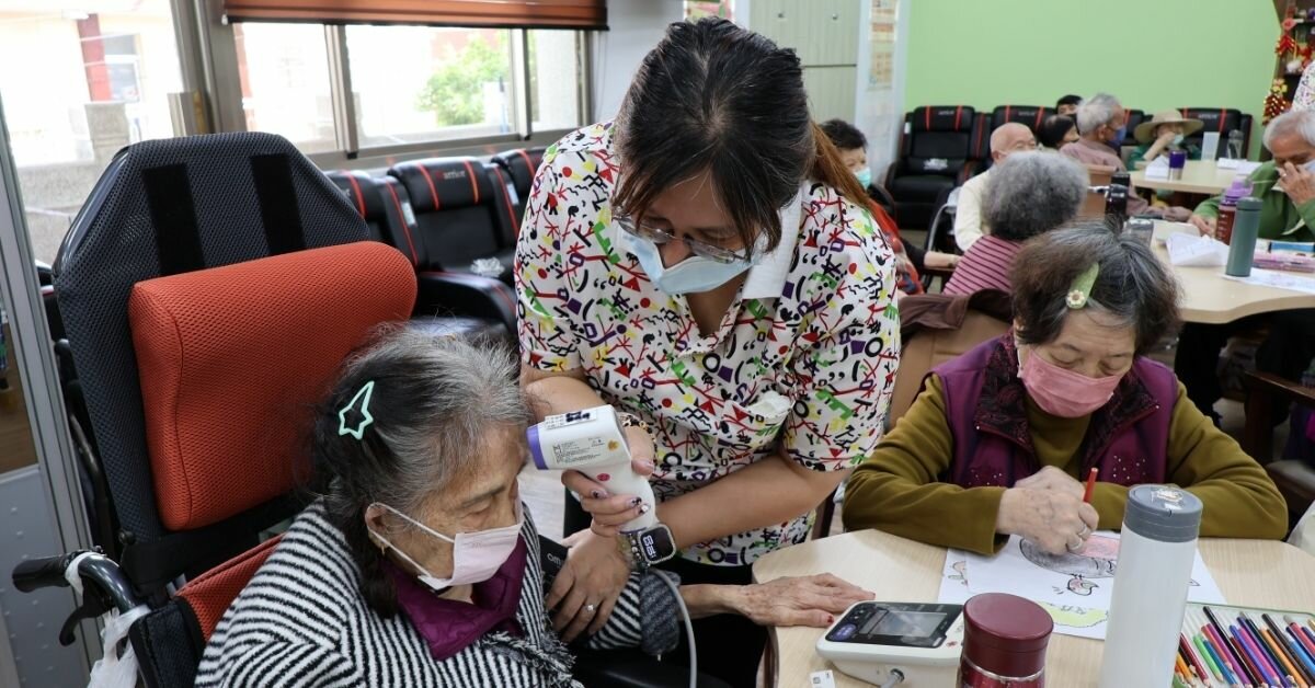 重返職場機制、提高網路積分 衛福部修法健全長照人力