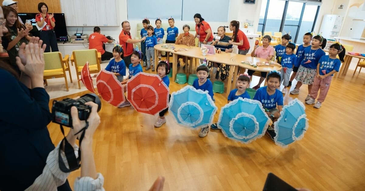 嘉義鹿草百禧日照中心開幕 實踐老幼共融