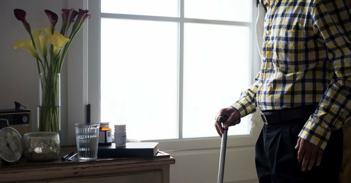 【曾鼎傑專欄】兩天沒有回LINE之後：一位獨居長者的離世，與台灣遠距照顧的缺口