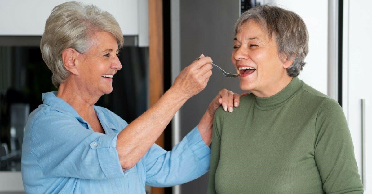 食照顧｜吞嚥訓練怎麼做才有效？語言治療師解析評估流程與訓練重點