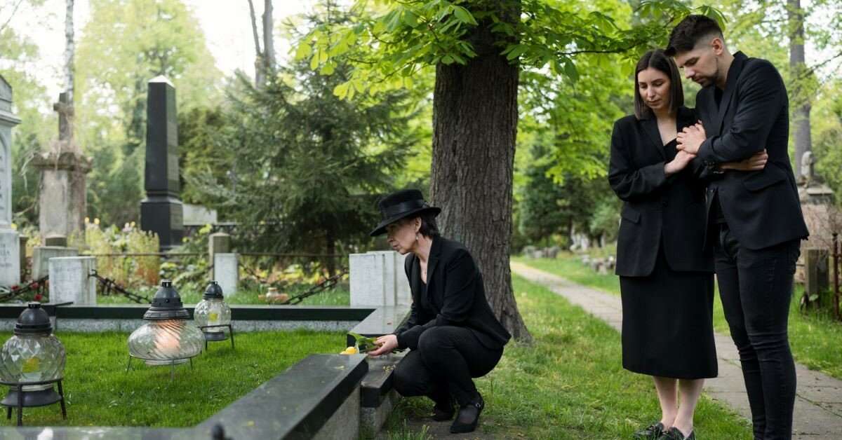 【蔡長穎專欄】墓塚間的生命叮嚀：從慎終追遠到長照與善終之省思