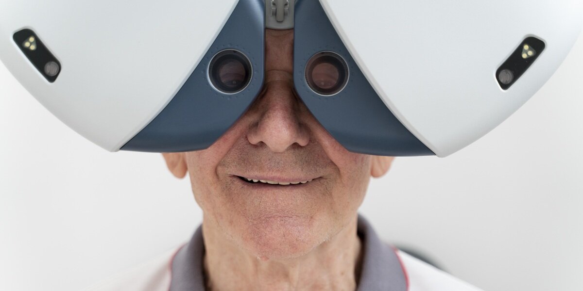 【黃群宸專欄】從「延緩失能」到「維持功能」的視力與聽力照護目標